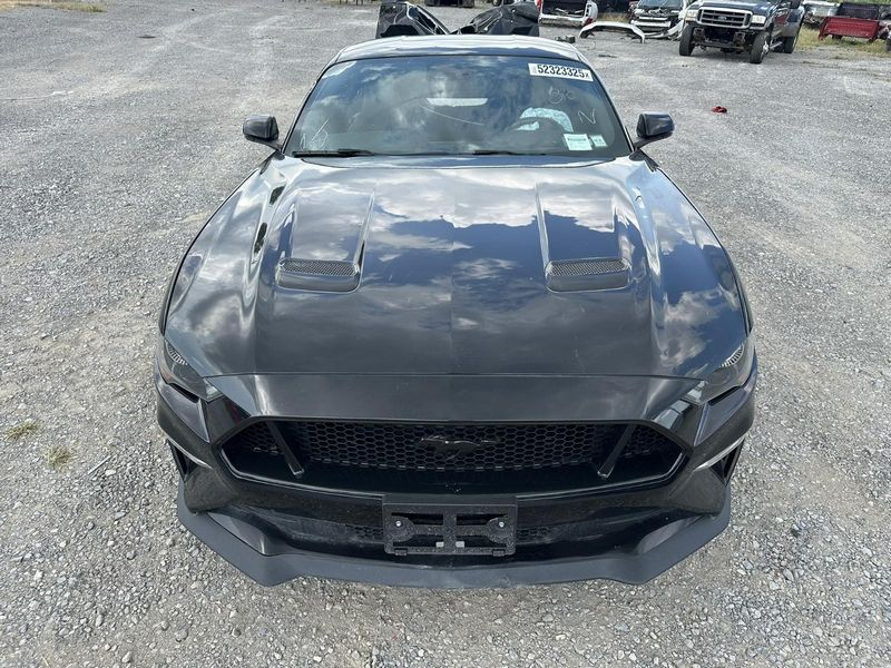 2020 Ford Mustang 5.0l, vin f (8th digit) Used Engine 4