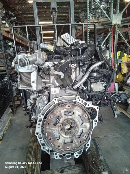 2020 Jeep Cherokee 2.0l (vin n, 8th digit), two piece oil pan Used Engine