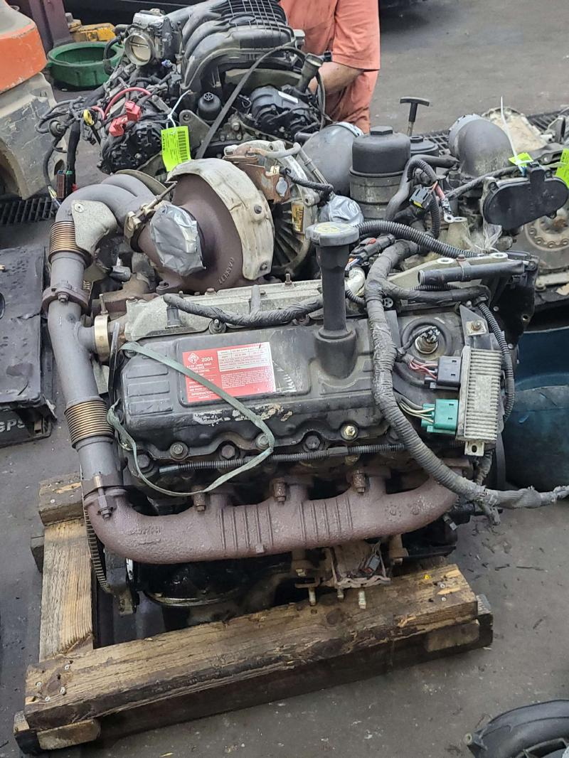 2005 Ford Excursion 6.0l (vin p, 8th digit, diesel) Used Engine 2