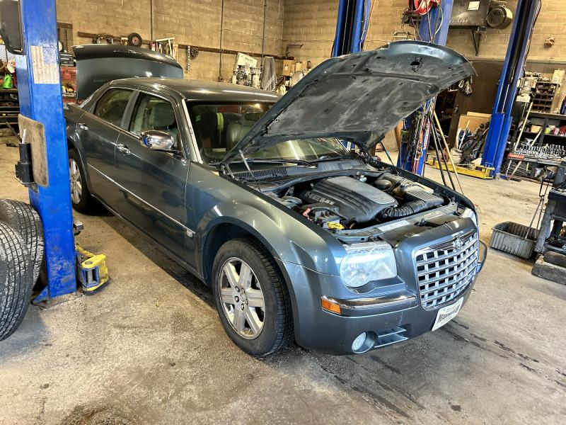 2005 Chevy Chrysler 300 5.7l (vin h, 8th digit) Used Engine 2