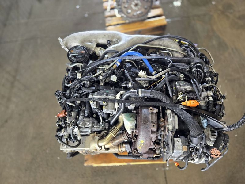 2012 Volkswagen Touareg 3.0l v6 diesel turbocharged Used Engine 3