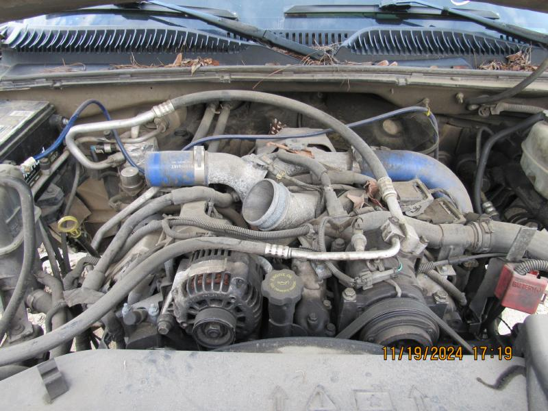 2004 Chevy Silverado 2500 6.6l turbo diesel, vin 1 (8th digit), federal, opt nf2 Used Engine