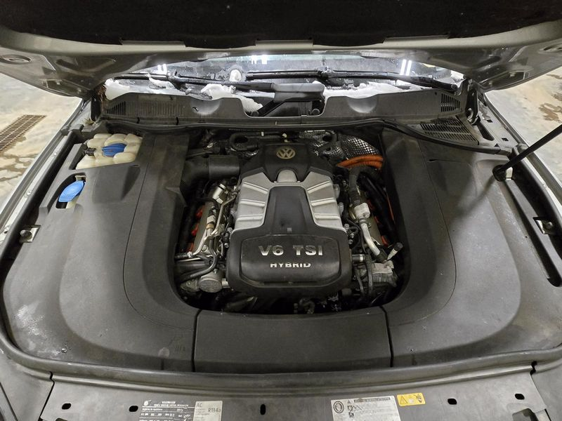 2011 Volkswagen Touareg 3.0l v6 diesel turbocharged Used Engine