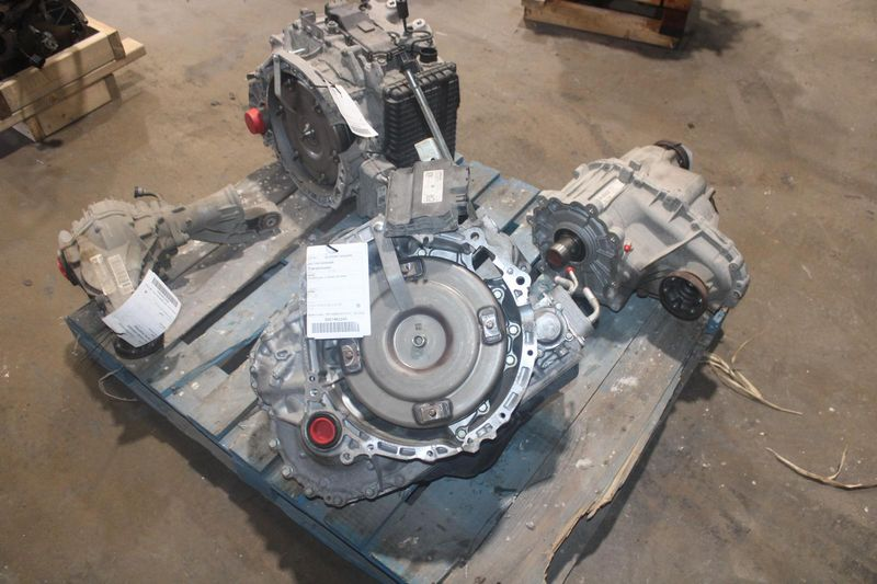 2017 Nissan Pathfinder At, (cvt), (3.5l, 6 cylinder), 4x2 (fwd) Used Transmission