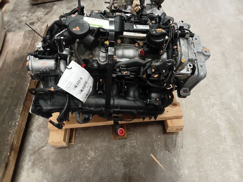 2014 Mercedes benz Cla250 117 type, cla250, fwd (vin 4e, 6th and 7th digits) Used Engine 2