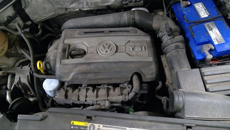 2016 Volkswagen Tiguan (2.0l, vin v, 5th digit, turbo) Used Engine 2