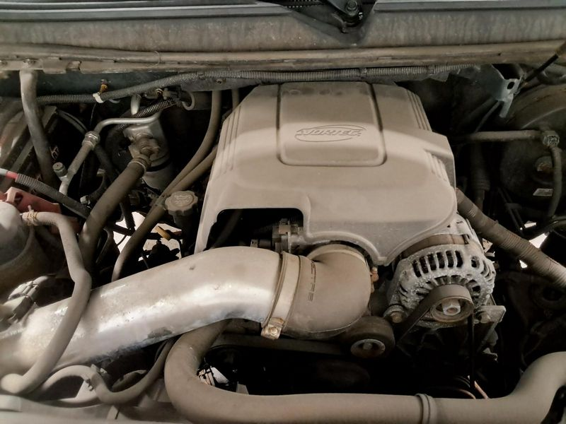 2010 Chevy Truck Avalanche 1500 5.3l (vin 0, 8th digit, opt lmg) Used Engine 2