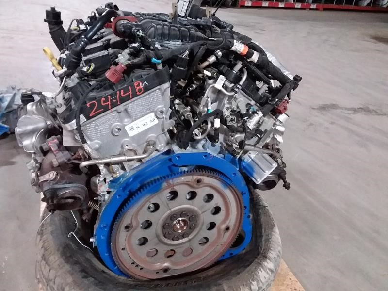 2018 Lincoln Navigator (3.5l, vin t, 8th digit), thru 02/25/18 (2 piece pan) Used Engine