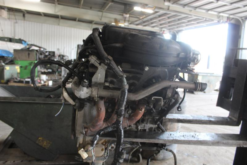 2008 Nissan Xterra (4.0l, vin a, 4th digit, vq40de) Used Engine 2