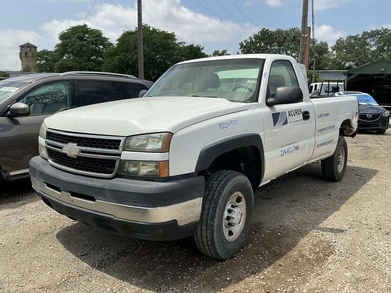 2006 Chevy Silverado 2500 6.0l v8 Used Engine 2