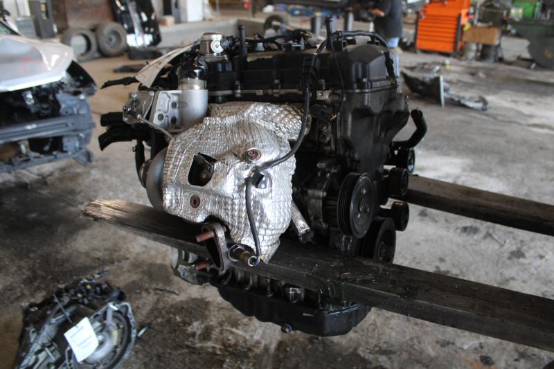 2014 Hyundai Santa fe 2.0l (vin a, 8th digit, turbo) Used engine 3
