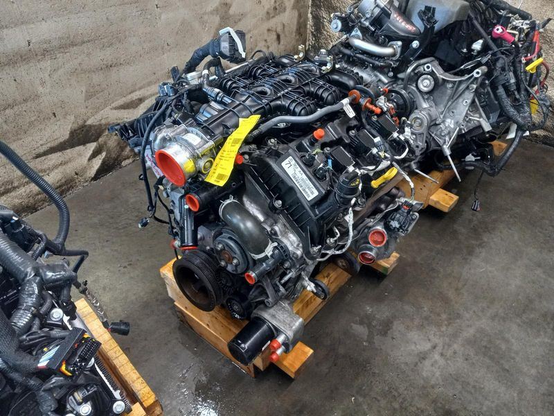 2018 Ford F 550 super duty 6.7l V8 Diesel Turbocharged Used engine