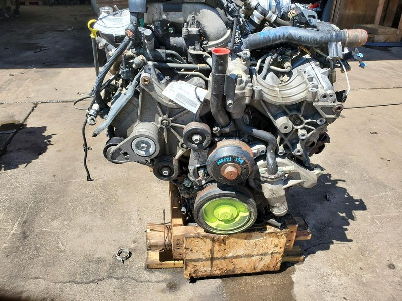 2005 Gmc Sierra 2500 6.6l V8 Diesel Turbocharged Used engine 3