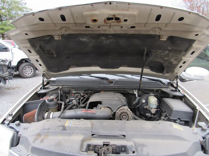 2009 Cadillac Escalade 6.2l (vin 2, 8th digit, opt l9h) Used engine