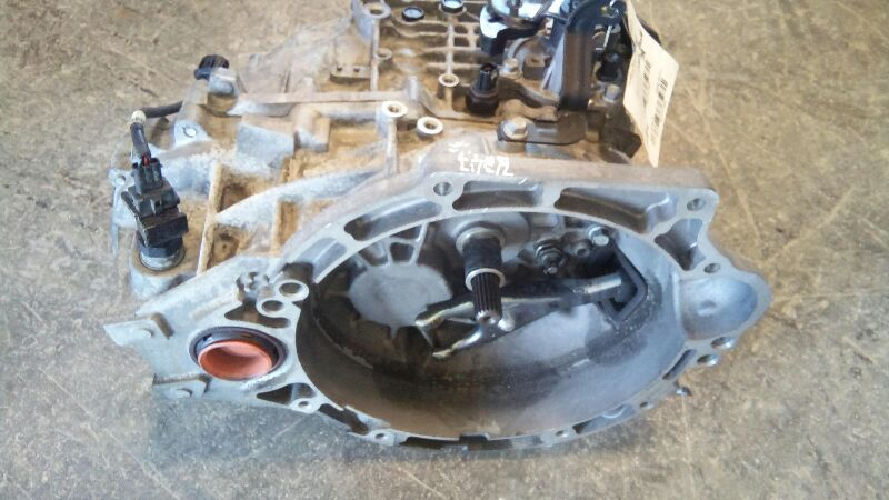 2015 Hyundai Elantra 1.8l L4 At Used transmission