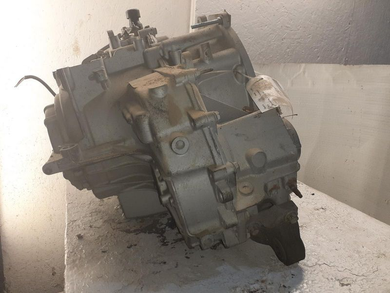 2013 Ford Escape At 1.6l 4x4 Used transmission 3