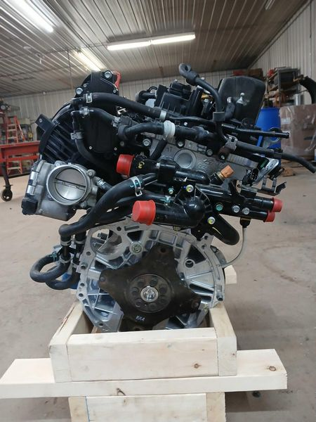 2017 Hyundai Santa fe 2.4l L4 Used engine 3