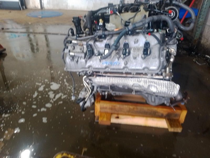 2018 Toyota Tundra 5.7l Vin Y 5th Digit 3urfe Engine Used engine