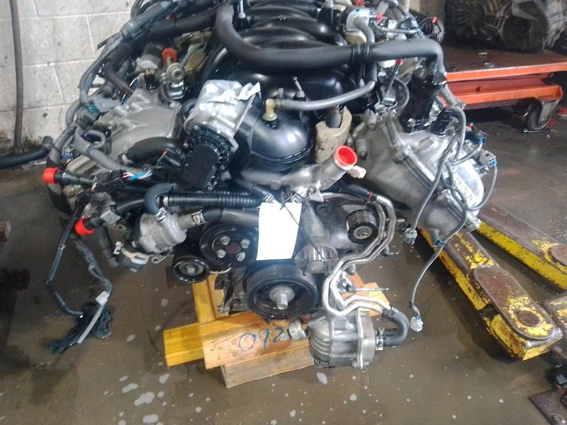 2018 Toyota Tundra 5.7l Vin Y 5th Digit 3urfe Engine Used engine 2