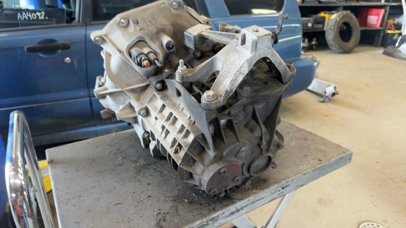 2012 Ford Focus Mt, (2.0l), (gasoline) Used Transmission 3