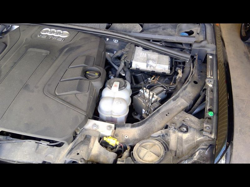 2017 Audi Q7 3.0l V6 Supercharged Used engine 2