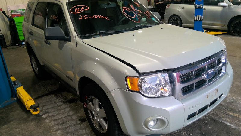 2008 Ford Escape Gasoline, 3.0l (vin 1, 8th digit) Used Engine 3