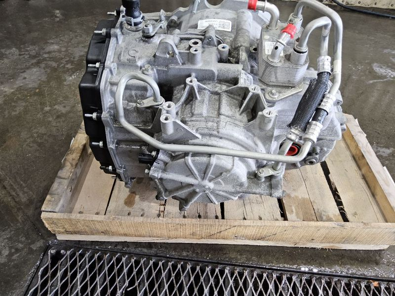2015 Ford Escape At 1.6l 4x2 From 10 22 14 Used transmission 3