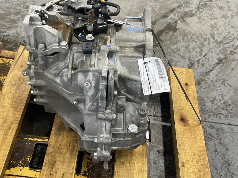 2016 Hyundai Elantra 1.8l L4 Used transmission 3