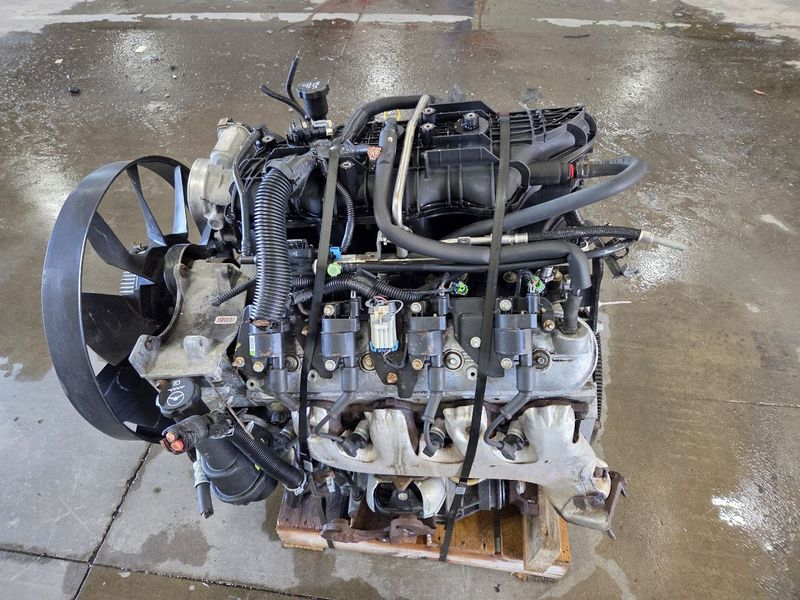 2006 Gmc Envoy 5.3l V8 Used engine 3