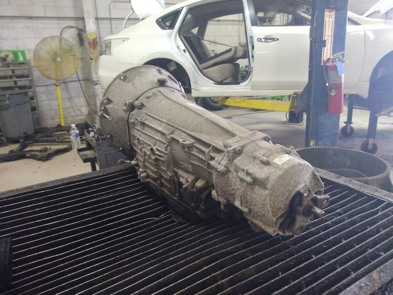 2012 Mercedes benz Glk350 204 type, at, (glk350), rwd, id 2042701103 Used Transmission 2