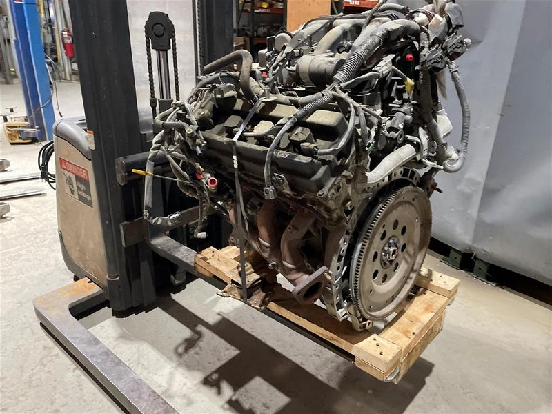 2016 Nissan Frontier 4.0l V6 Used engine 6