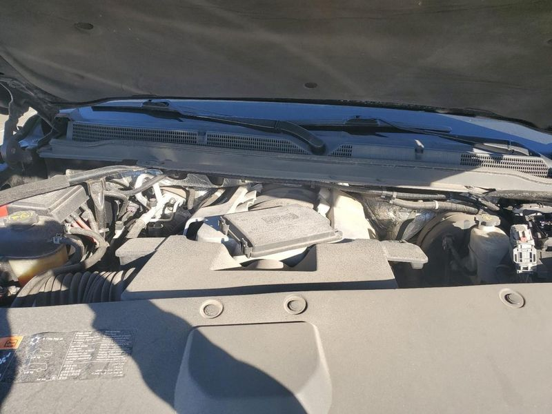 2015 Cadillac Escalade 6.2l v8 Used Engine 3