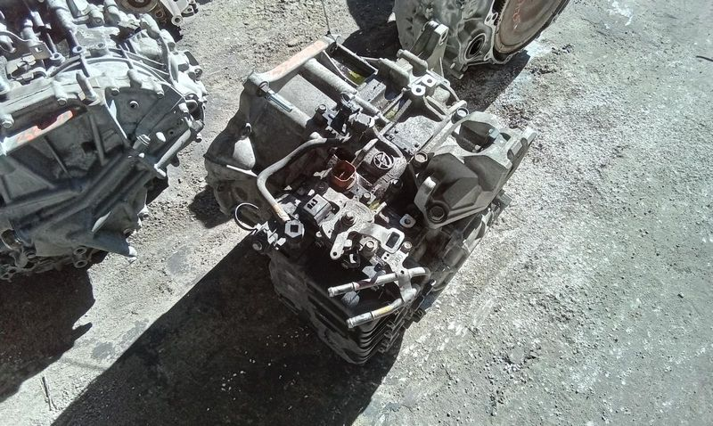 2016 Hyundai Elantra 1.8l Used transmission 2