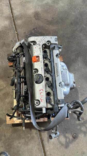 2003 Honda Cr v 2.4l L4 Used engine 3