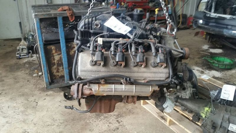 2003 Dodge Ram 2500 pickup 5.7l V8 Used engine