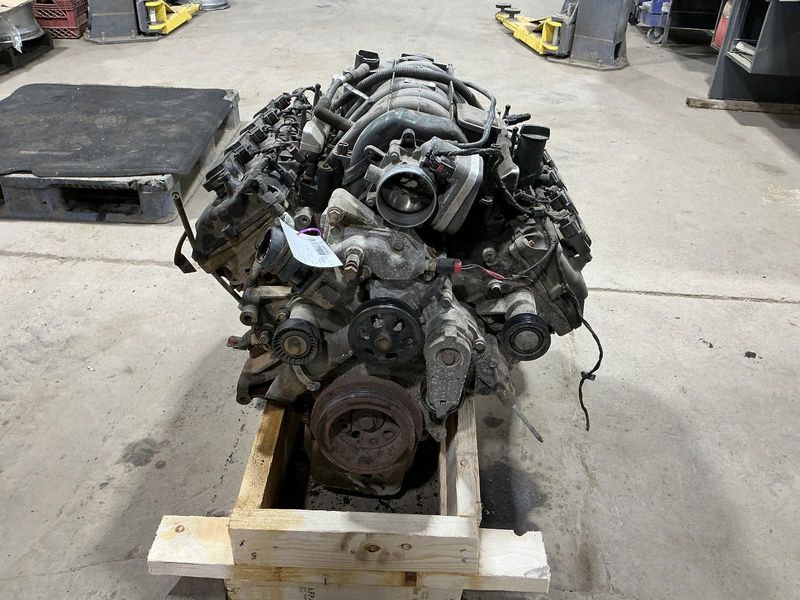 2012 Chrysler 300 5.7l (vin t, 8th digit) Used Engine