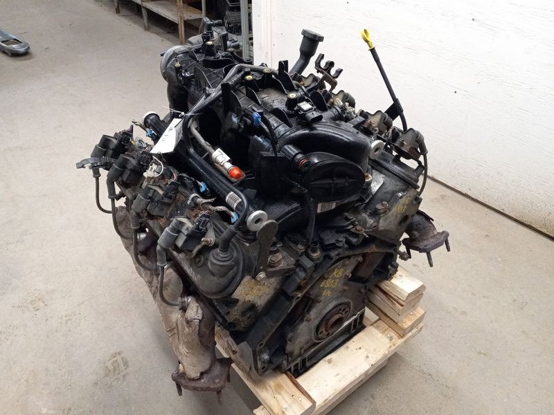 2004 Chevy Silverado 3500 6.0l V8 Used Engine 2