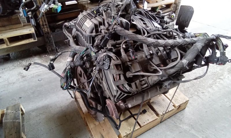 2004 Dodge Ram 1500 pickup 5.7l V8 Used engine
