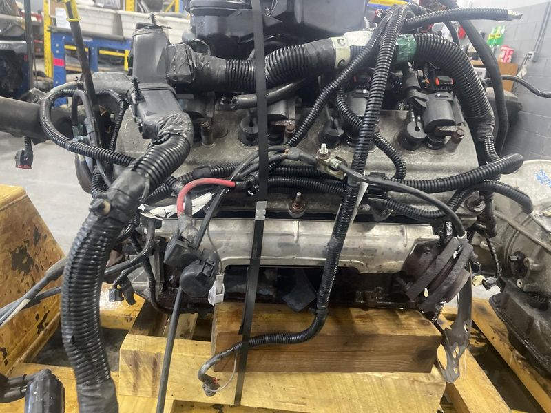 2004 Dodge Ram 1500 pickup 5.7l V8 Used engine 2