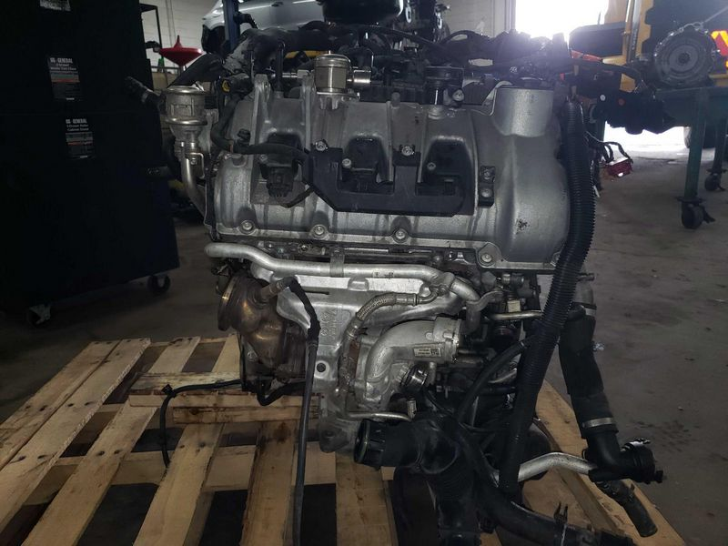 2016 Porsche Macan 3.0l (vin b, 5th digit) Used Engine 4