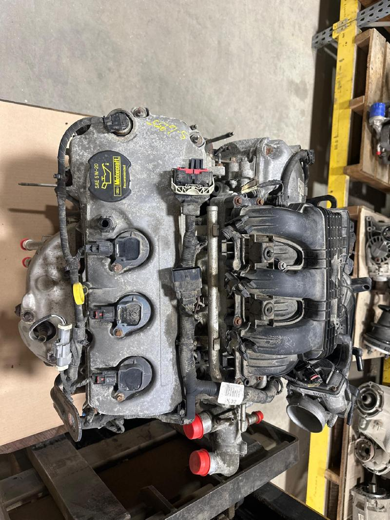 2010 Lincoln Mkx 3.5l Vin C 8th Digit Engine Oil Cooler 3 Oil Filter Adapter Mounting Bolts Used engine 4