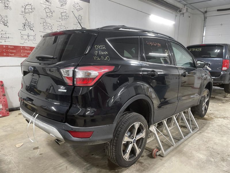 2018 Ford Escape At 1.5l 4x2 Used transmission 3