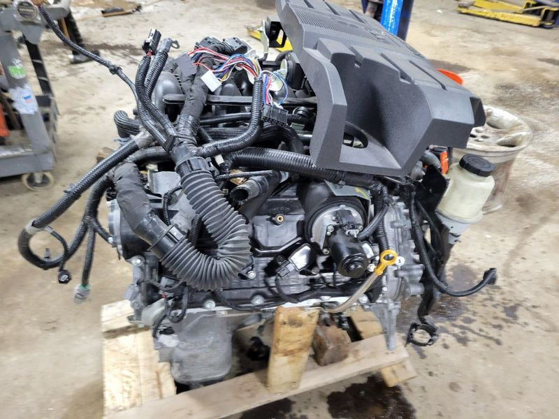 2020 Nissan Titan 5.6l Vin A 4th Digit 8 Cylinder Gasoline Used engine 3