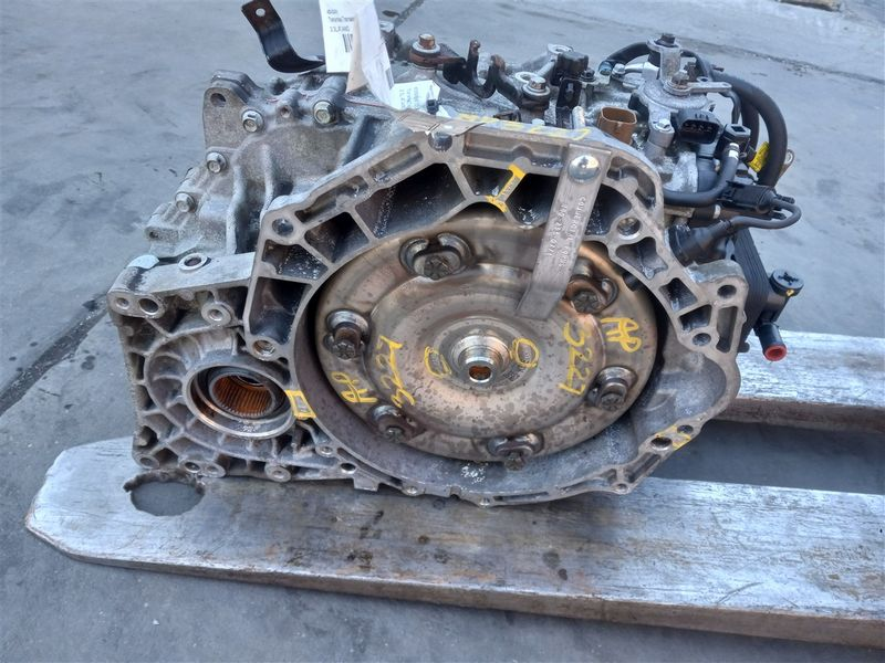 2014 Hyundai Santa fe 3.3l V6 Used transmission