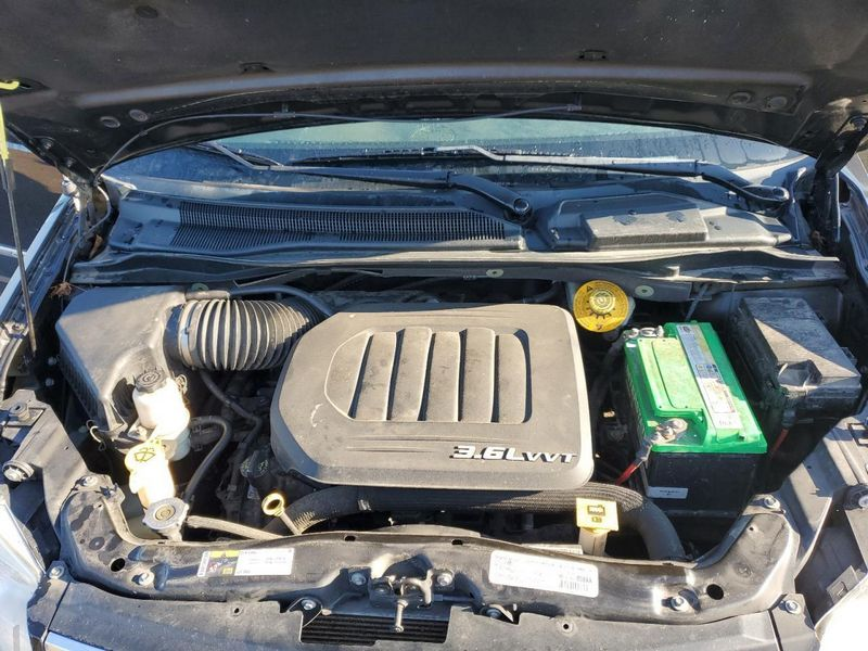 2014 Chrysler Town and country 3.6 l Used Engine