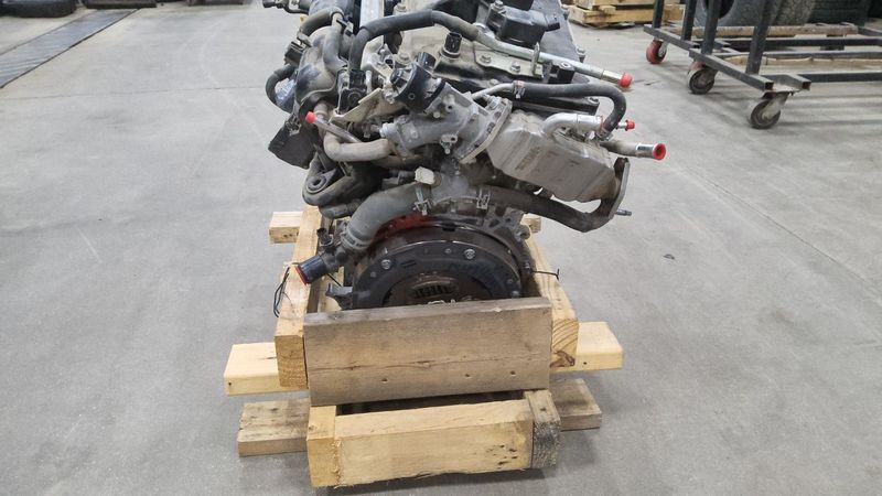 2017 Toyota Prius 1.8l L4 Electric Gas Used Engine 2