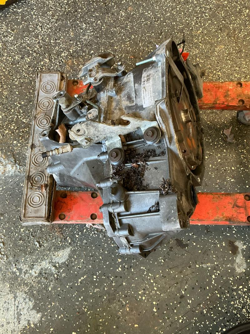 2016 Jeep Compass 2.0l L4 Used transmission