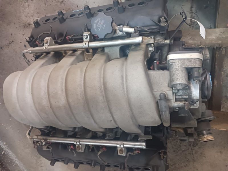 2009 Dodge Charger 6.1l V8 Used engine 2