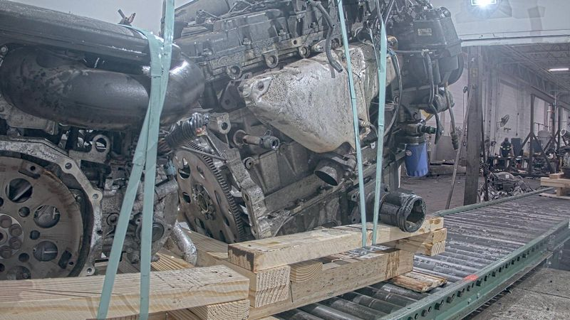 2003 Gmc Envoy 5.3l V8 Used engine 3