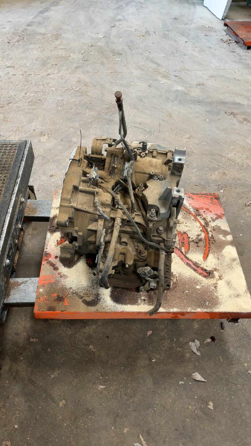 2008 Ford Fusion 2.3l L4 Used transmission 3